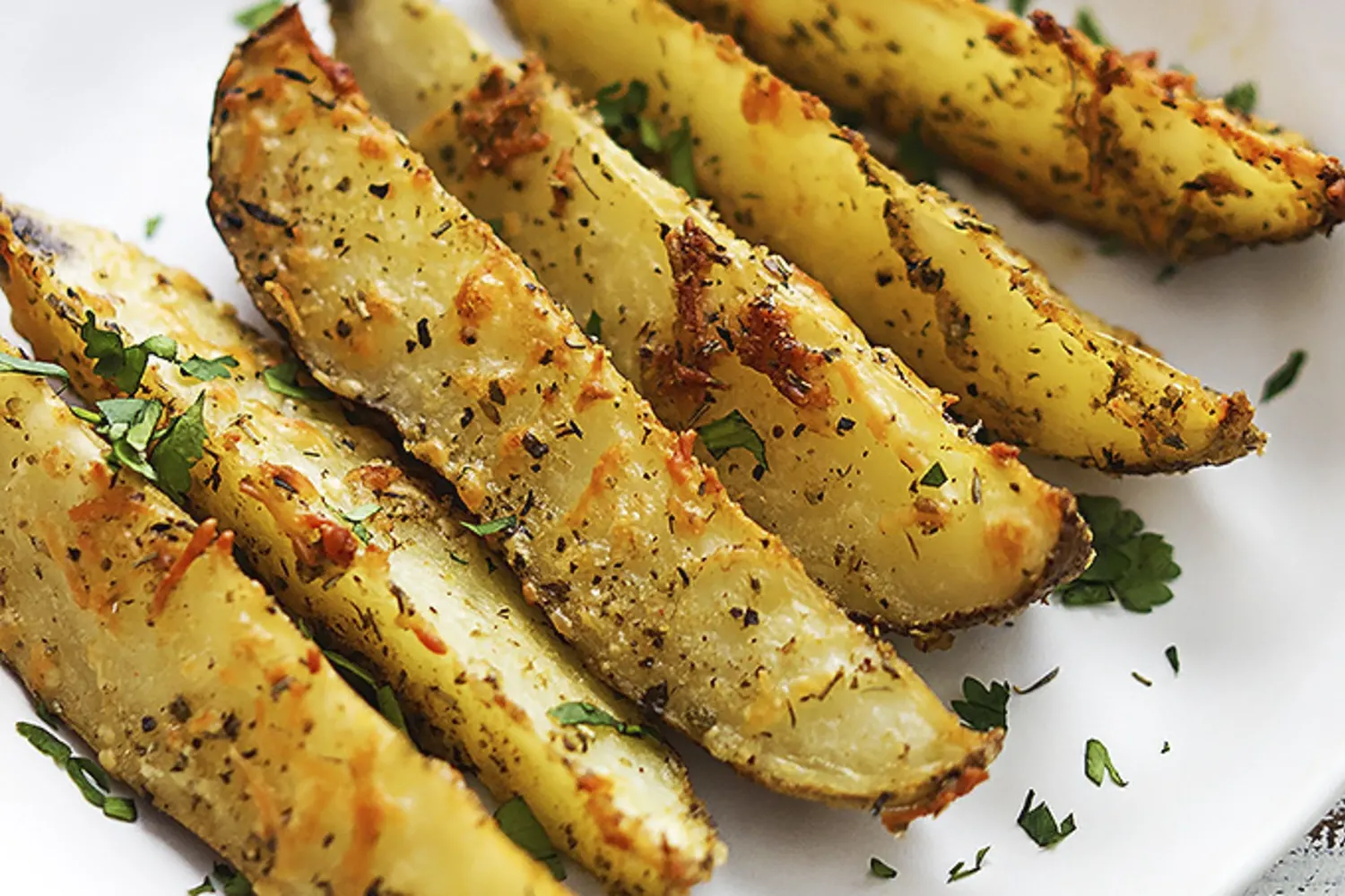 Crispy Baked Parmesan Garlic Potato Wedges Recipe